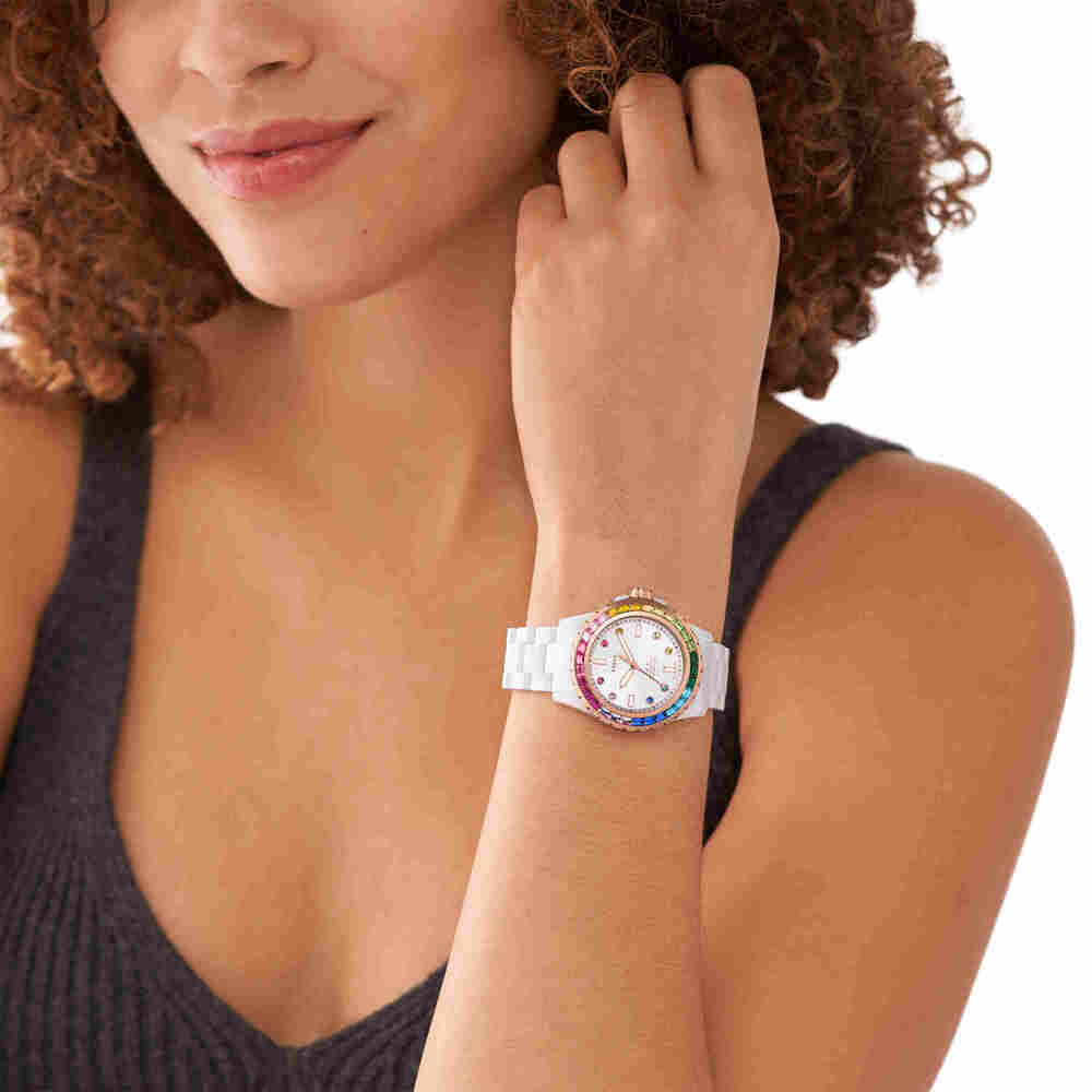 FB-01 Three-Hand White Ceramic