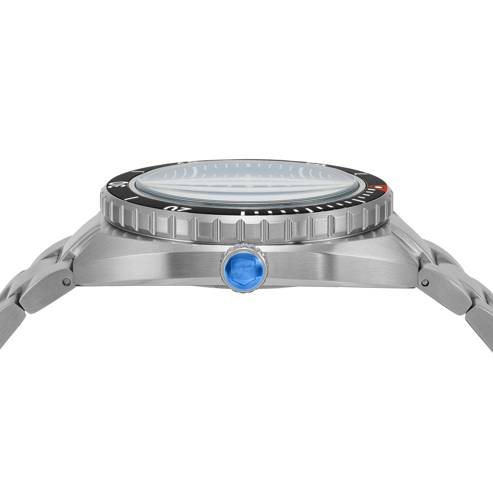 Breaker Three-Hand Date
