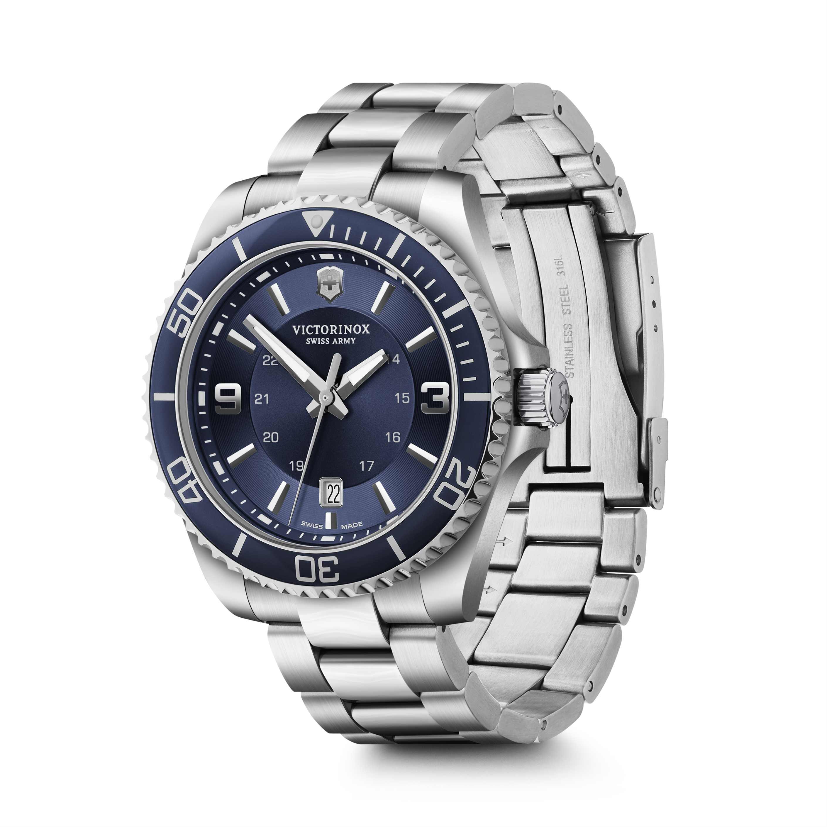 242007 Victorinox Maverick Large