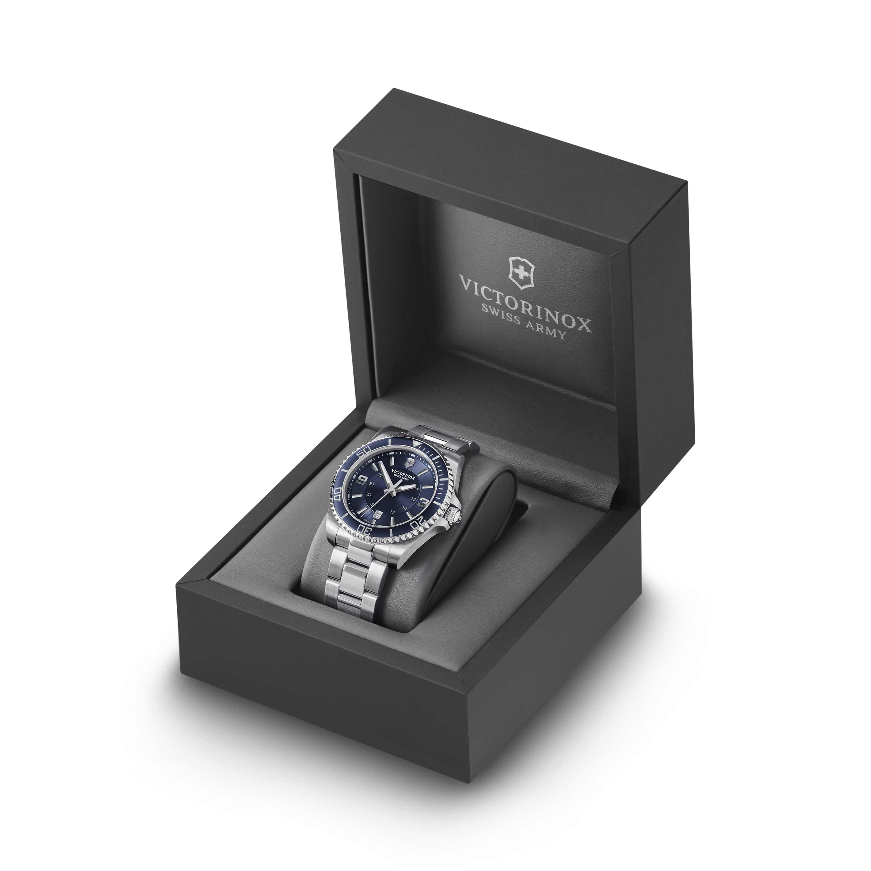 242007 Victorinox Maverick Large